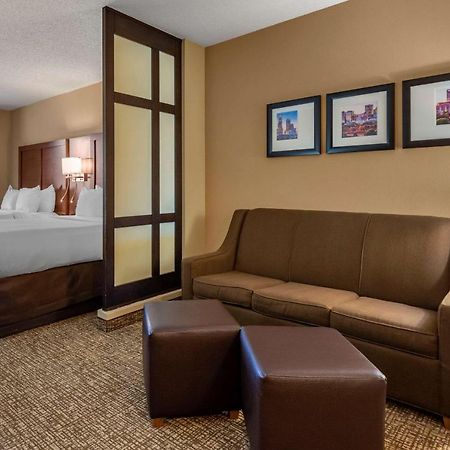 Comfort Suites Huntersville Near Lake Norman Ngoại thất bức ảnh