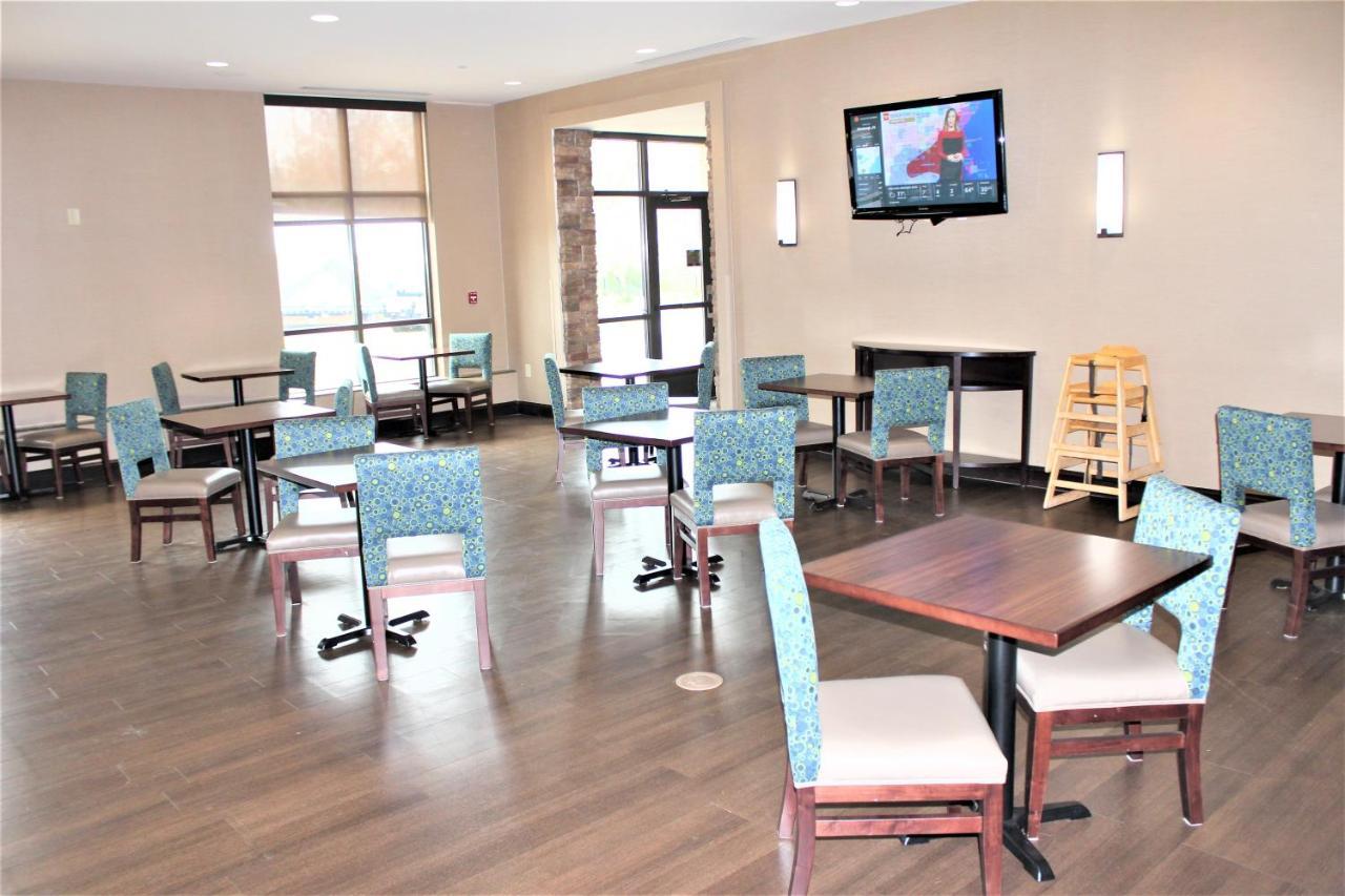 Comfort Suites Huntersville Near Lake Norman Ngoại thất bức ảnh