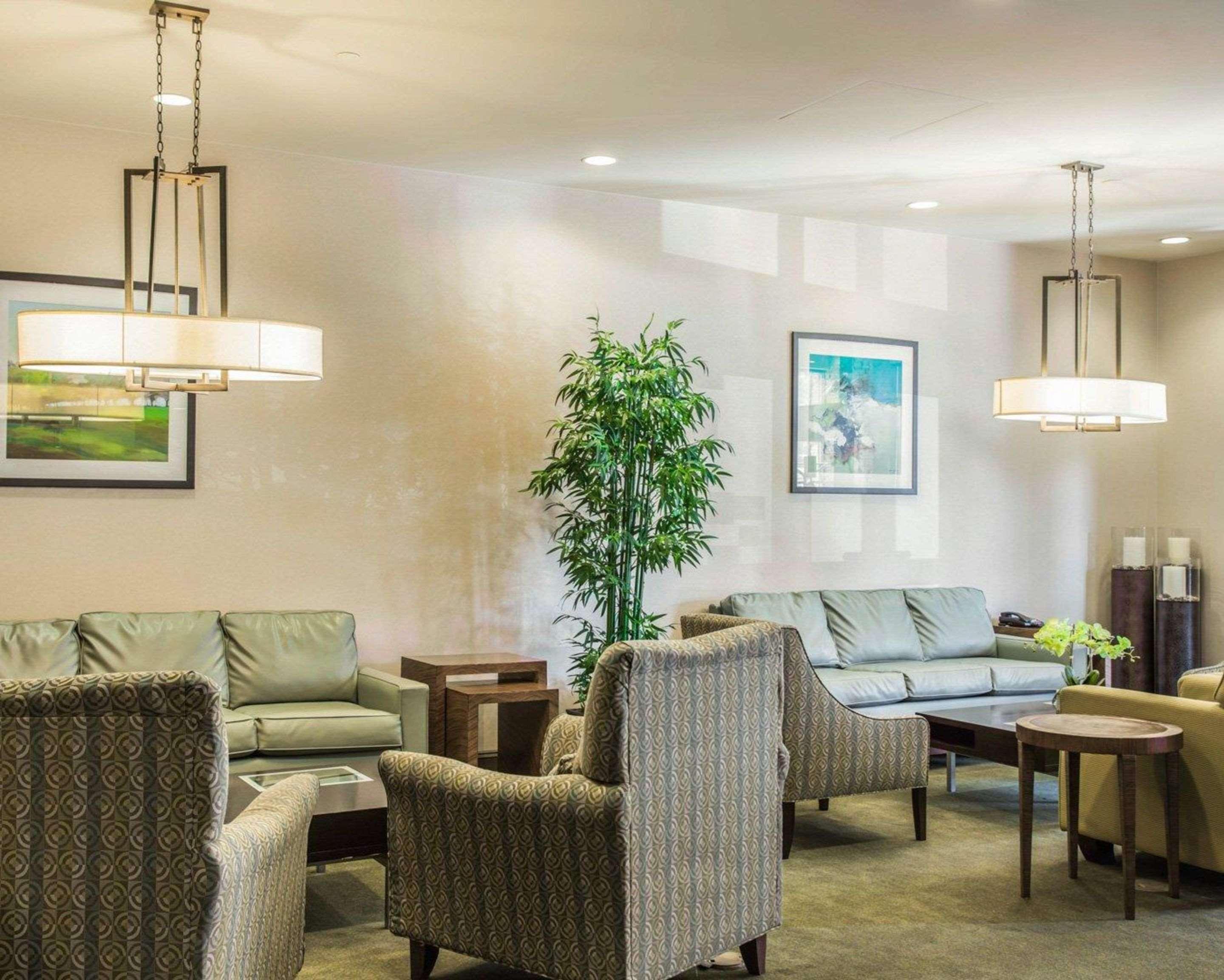 Comfort Suites Huntersville Near Lake Norman Ngoại thất bức ảnh