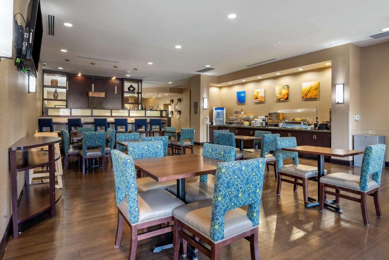 Comfort Suites Huntersville Near Lake Norman Ngoại thất bức ảnh